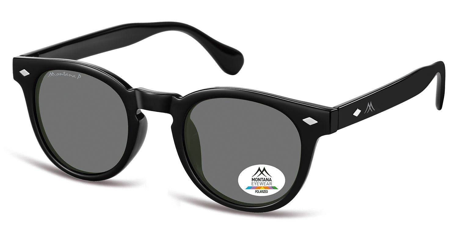 Occhiali da sole neri, vista laterale. Lenti rotonde, logo Montana Eyewear sull'asta. Lenti polarizzate. Dettagli a forma di diamante.