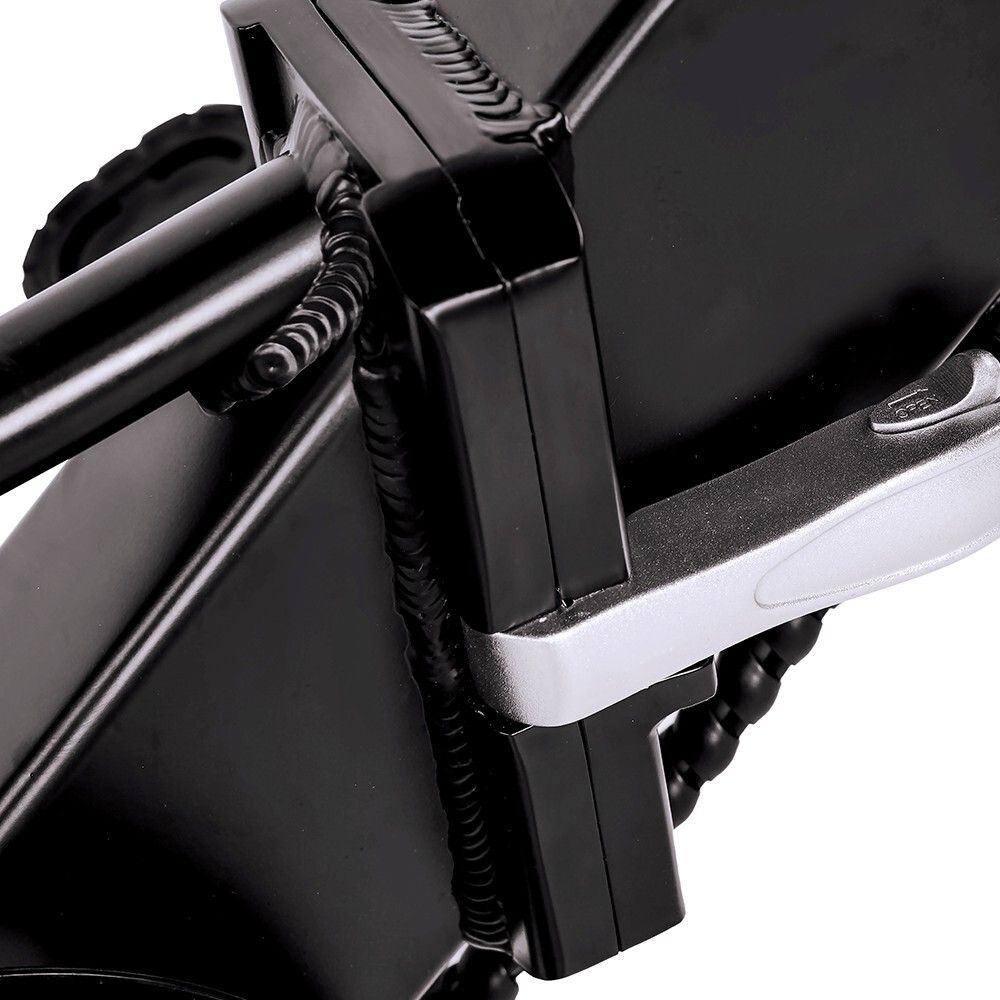 Vista dettagliata del telaio di una bicicletta elettrica nera. Visibile: giunto, viti, cavi.