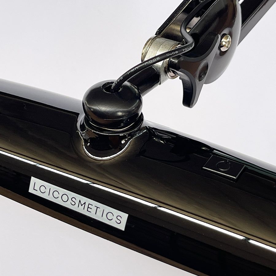 LCI Cosmetics - Lampada Led da lavoro COMETA S - LCI - 2200 Lumen 24W - Nera