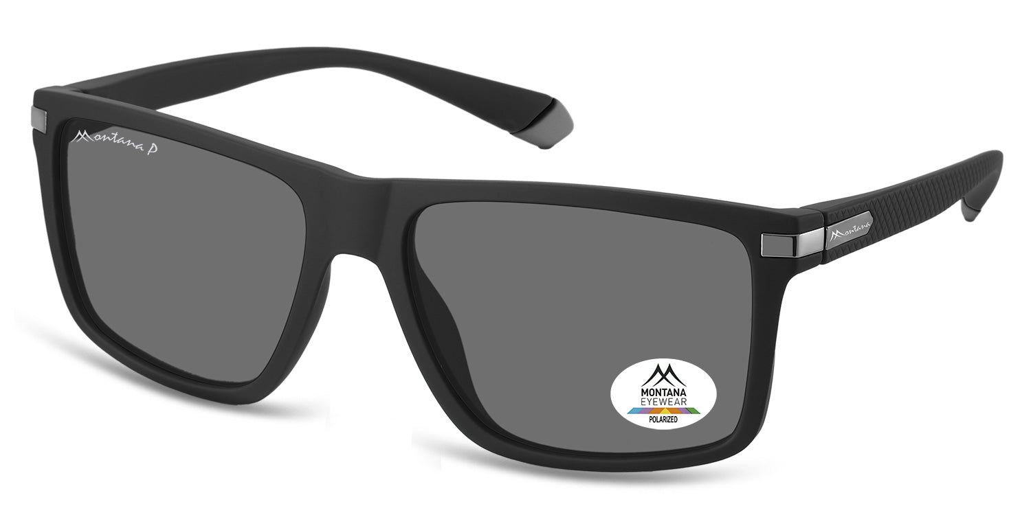 Occhiali da sole neri con lenti rettangolari. Logo Montana Eyewear sull'asta e sulla lente. Lenti polarizzate.