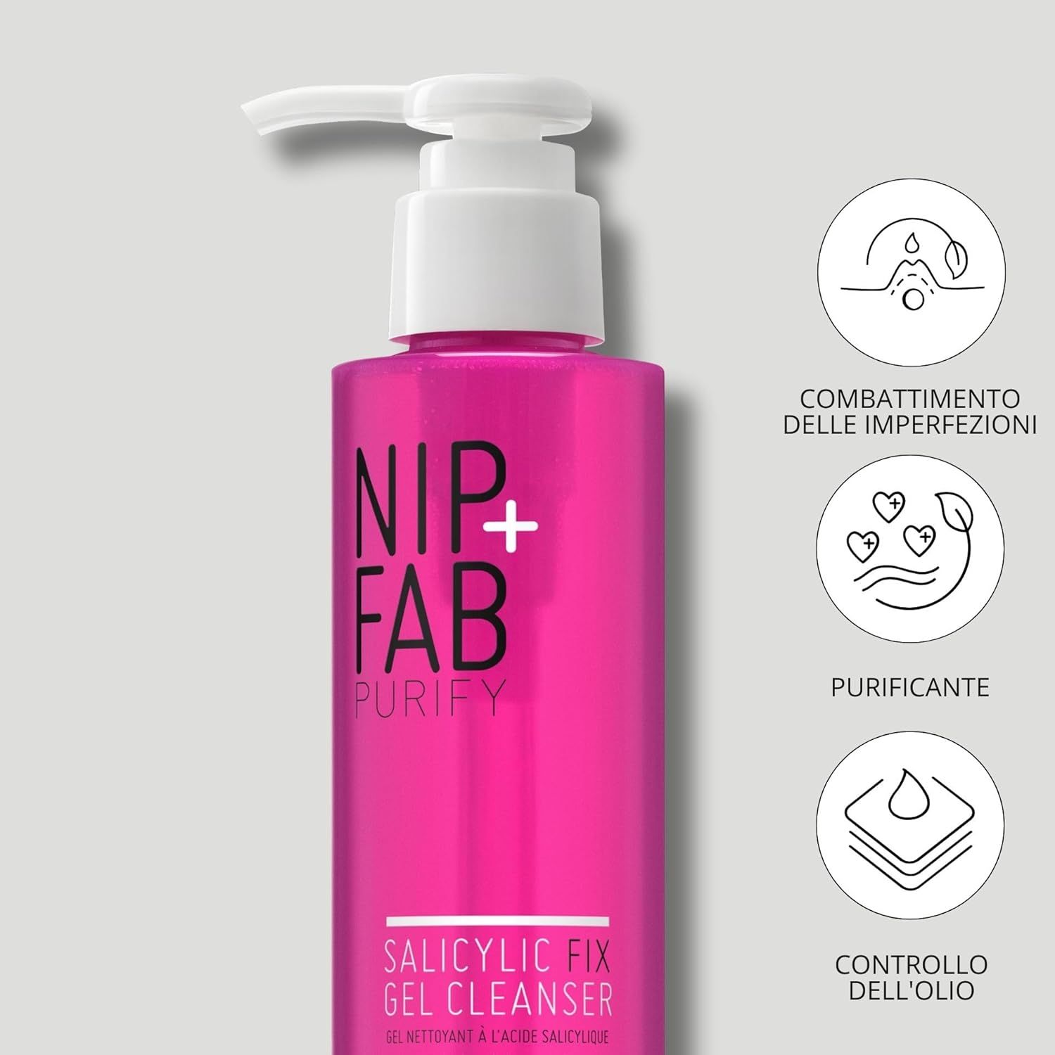 Flacone rosa con erogatore bianco. NIP+FAB, Salicylic Fix Gel Cleanser sul flacone.