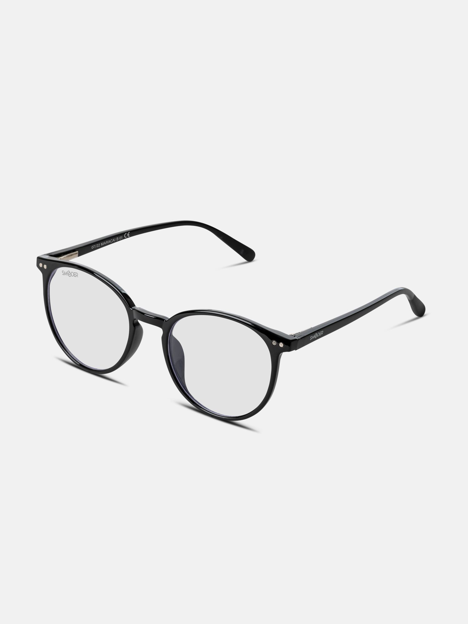 Occhiali neri con lenti rotonde, vista laterale. Il nome del marchio 'Smooder' è visibile sulla montatura.