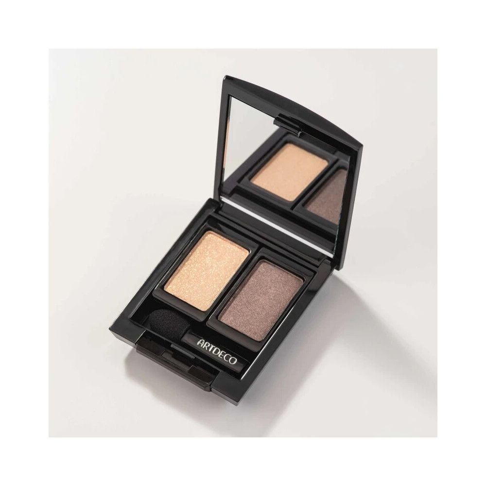 Palette ombretti nera con due colori e specchio. Logo ARTDECO visibile.