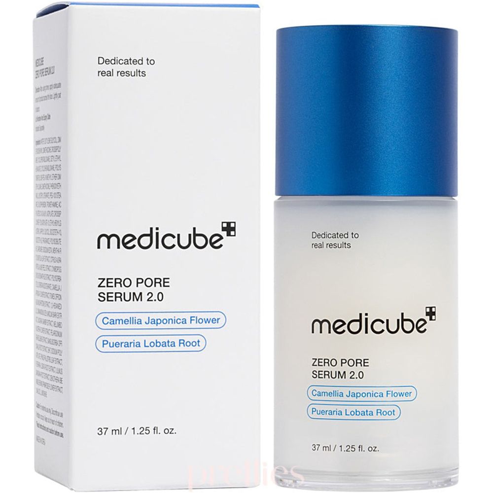 Confezione del prodotto con flacone di siero. Scritta: medicube, ZERO PORE SERUM 2.0, Camellia Japonica Flower, Pueraria Lobata Root. 37 ml / 1.25 fl. oz.