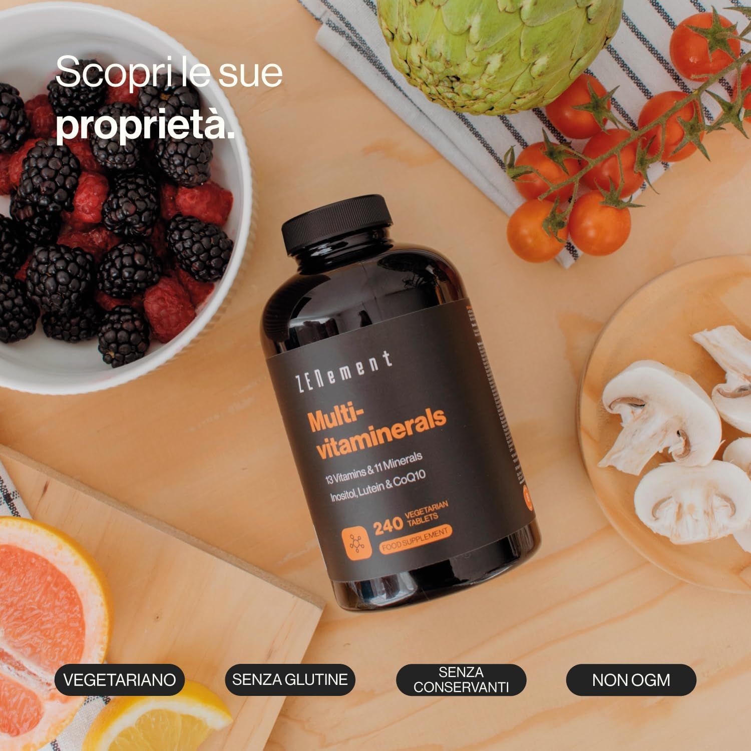 Flacone nero di multivitaminerali. Scritta: 240 compresse, vegetariano, senza glutine, senza conservanti, senza OGM.