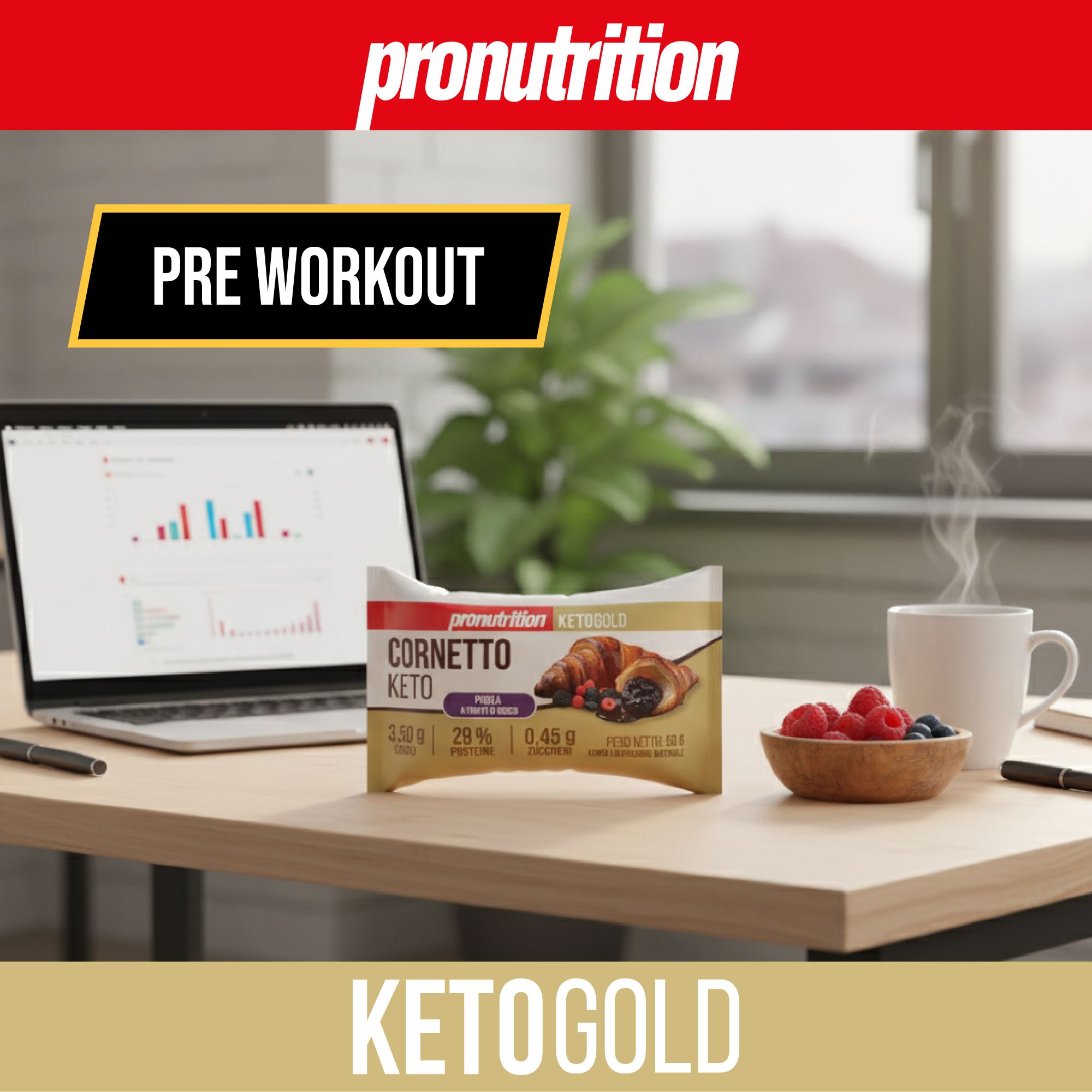 Confezione Cornetto Keto su tavolo con laptop, frutti di bosco e caffè. Testo: Pronutrition, Keto Gold, Pre Workout.