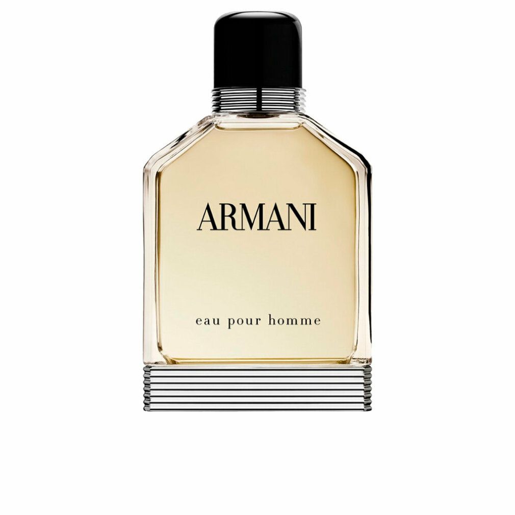 Flacone Giorgio Armani Eau pour Homme. Forma squadrata, tappo nero. Strisce argentate e nere alla base. Scritta Armani e eau pour homme.