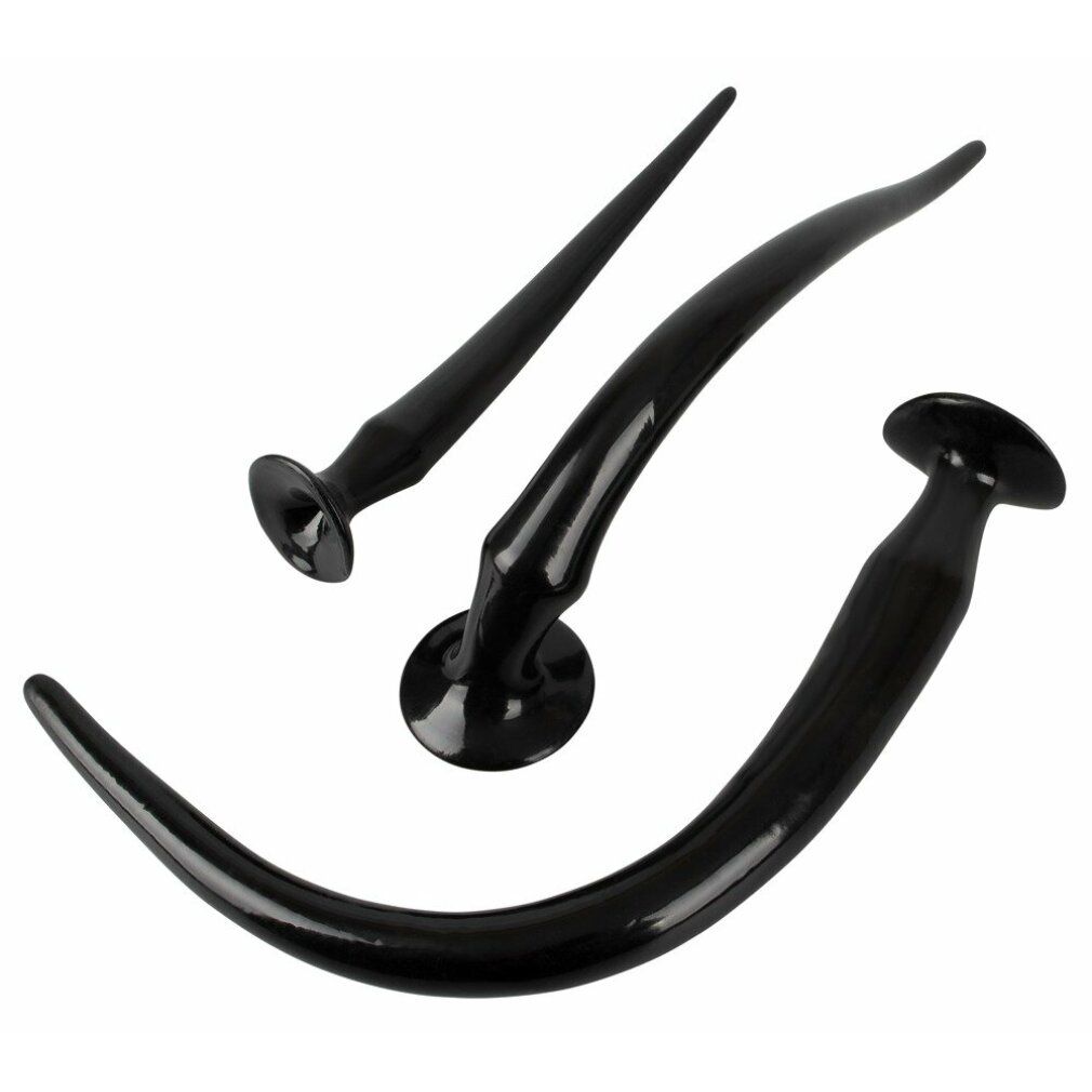 Tre modelli di plug anali neri di diverse dimensioni e forme. Due sono curvi, uno è dritto.