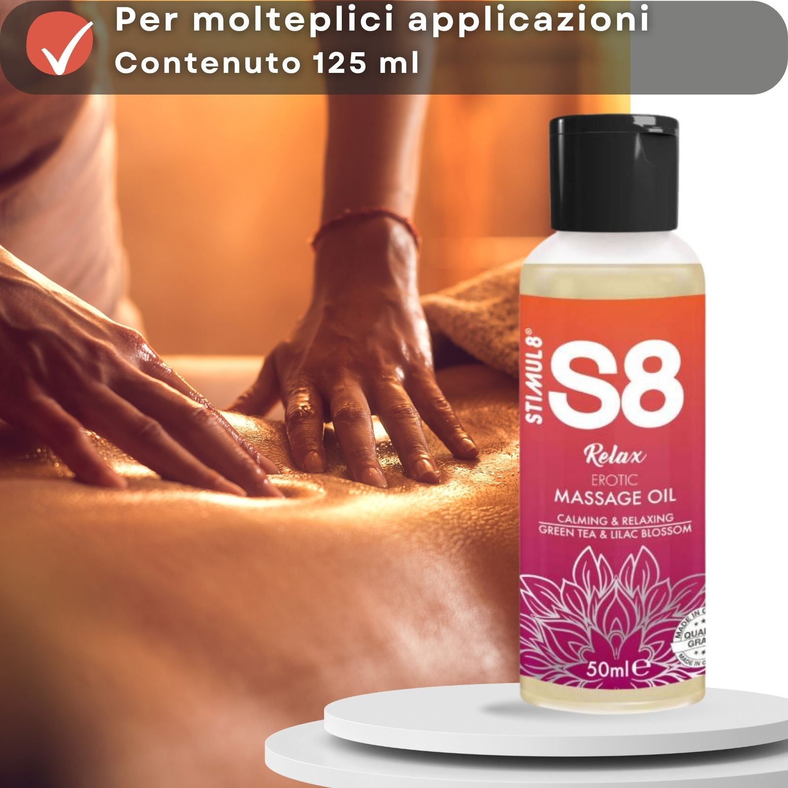 Flacone olio massaggio S8 Relax, accanto a persona massaggiata. 50 ml. Per molte applicazioni.
