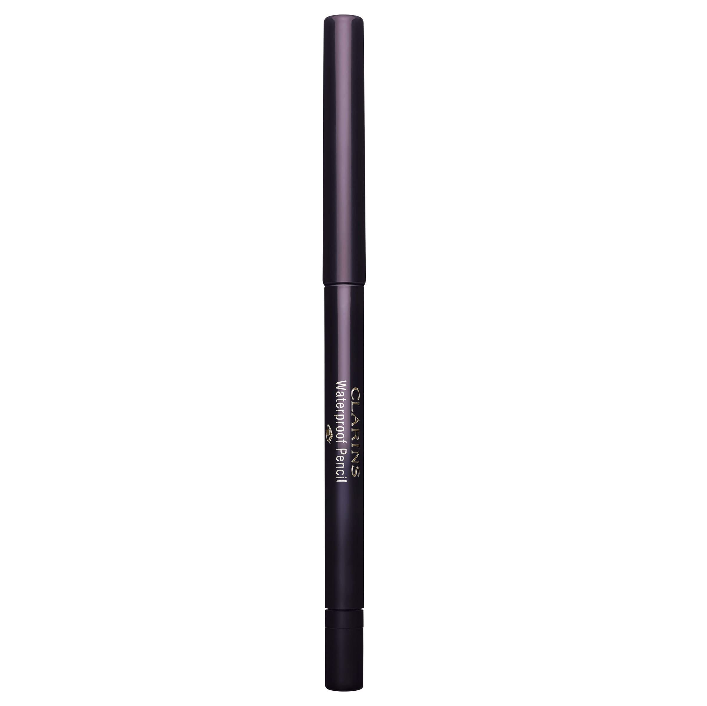 Una matita Clarins Waterproof Pencil viola scuro. Scritta: Waterproof Pencil.
