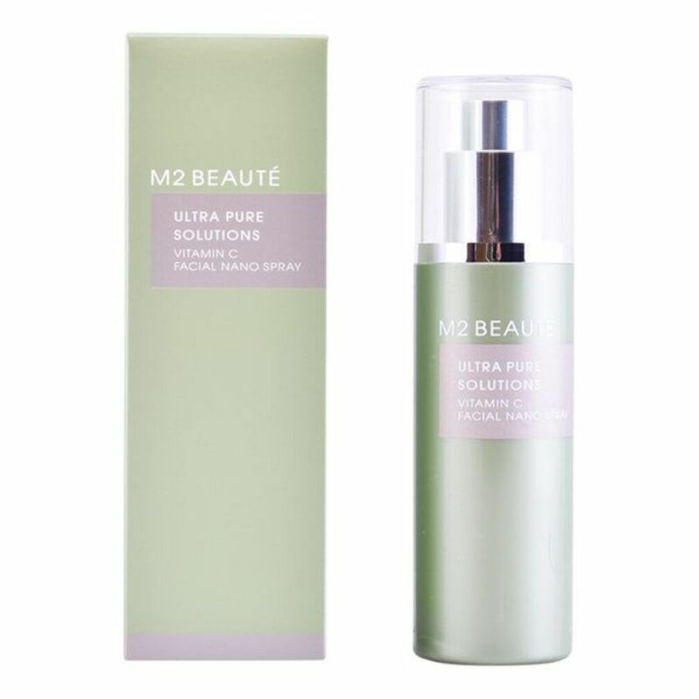 M2 Beauté Ultra Pure Solutions Vitamin C Facial Nano Spray. Flacone verde con vaporizzatore e confezione. Testo: Ultra Pure Solutions, Vitamin C.