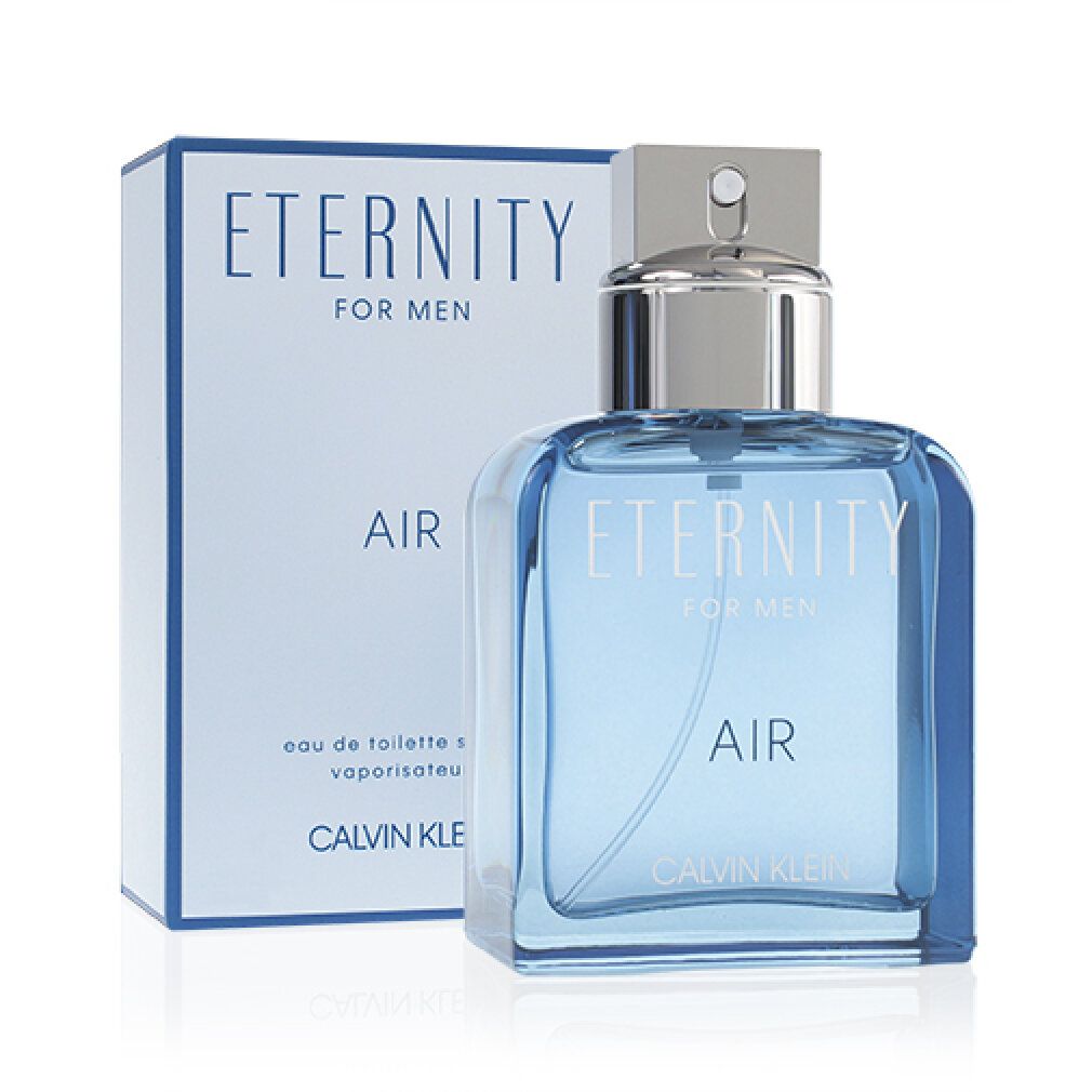 Flacone di profumo azzurro chiaro con tappo argentato e confezione. Scritta: Eternity Air For Men, Calvin Klein.