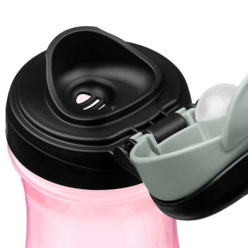 Primo piano del coperchio aperto di un bicchiere rosa con cannuccia.
