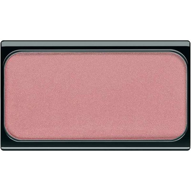 Un singolo fard rettangolare di colore rosa tenue.