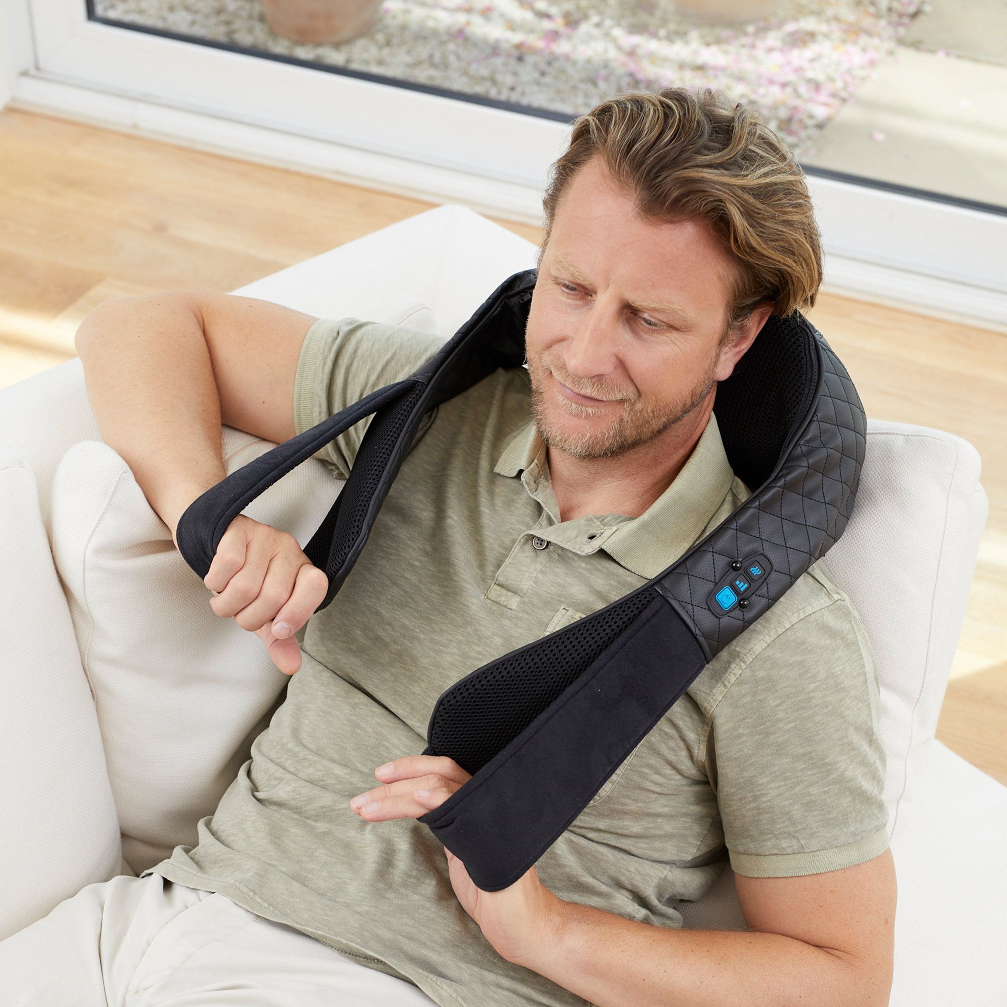 medisana NMG 850 Massaggiatore shiatsu per il collo in gel