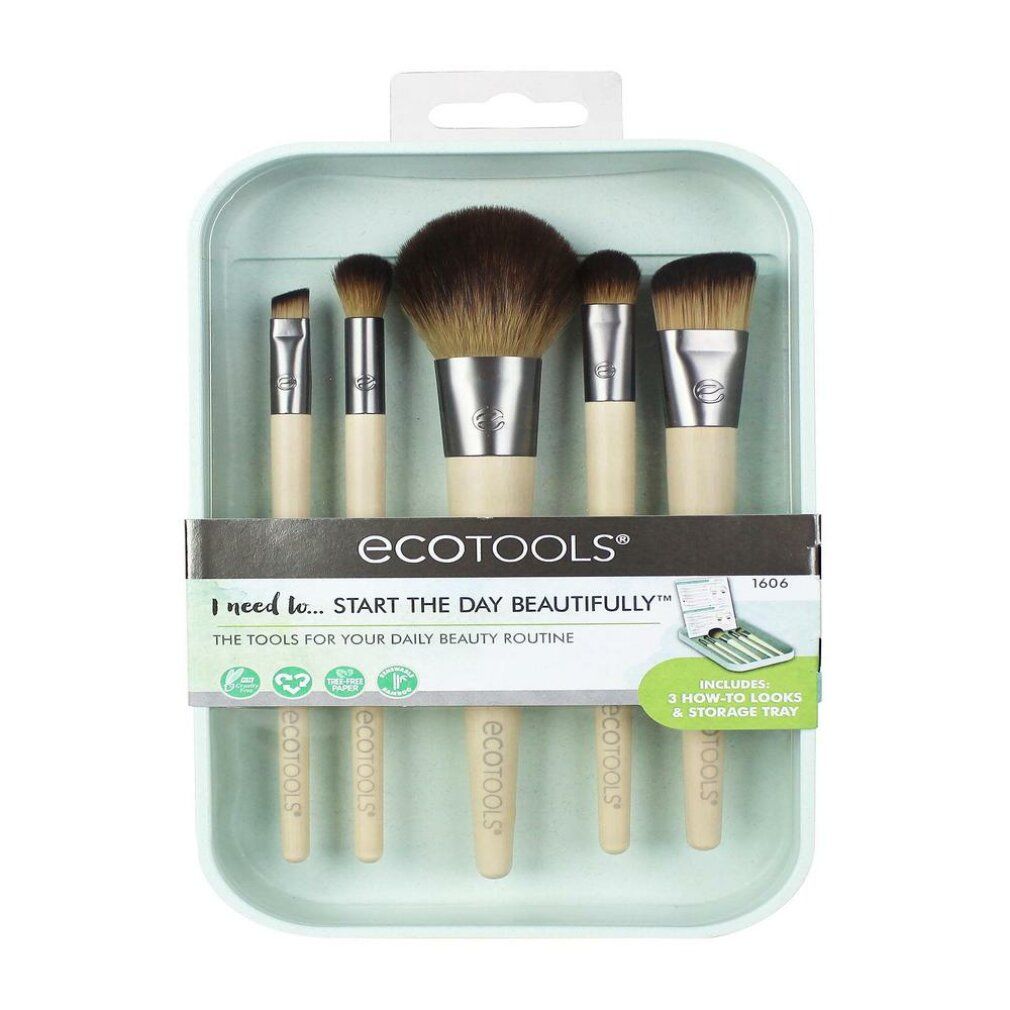 Set di pennelli per trucco in confezione verde chiaro. Sei pennelli con manici in legno chiaro e setole scure. Nome e testo sulla confezione.