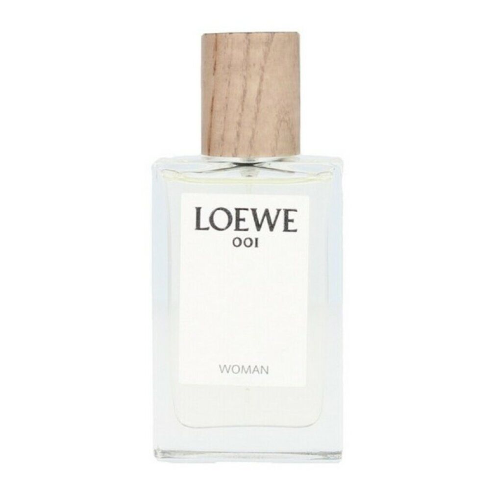 Loewe 001 Woman Eau de Parfum. Flacone di vetro rettangolare con tappo in legno. Etichetta bianca con logo e testo.