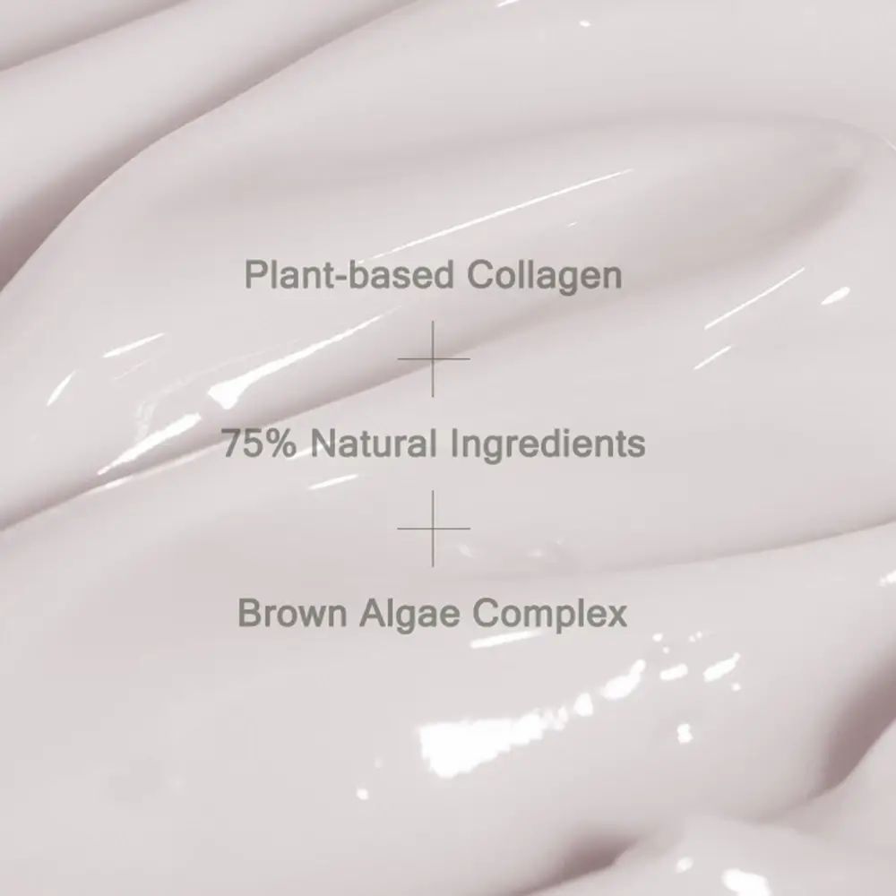 Primo piano di una sostanza cremosa. Testo: Plant-based Collagen, 75% Natural Ingredients, Brown Algae Complex.