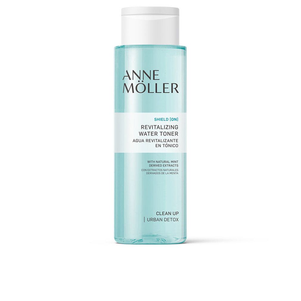 Anne Möller Revitalizing Water Toner. Flacone turchese con tappo bianco. Scritte: Shield [on], Clean Up | Urban Detox.
