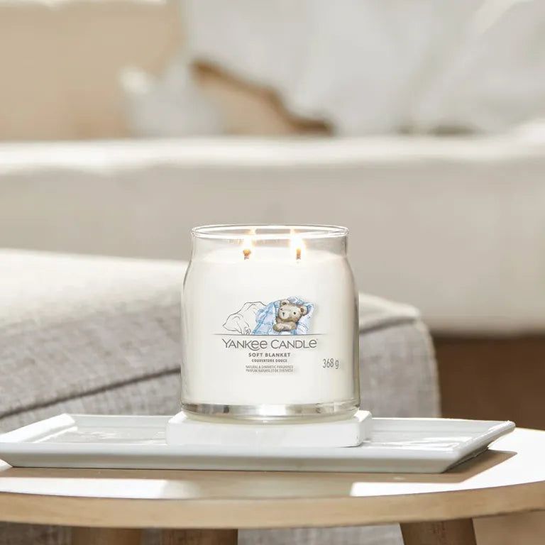 Yankee Candle Giara media 'Soft Blanket' - Ref. 1701387E (2025)