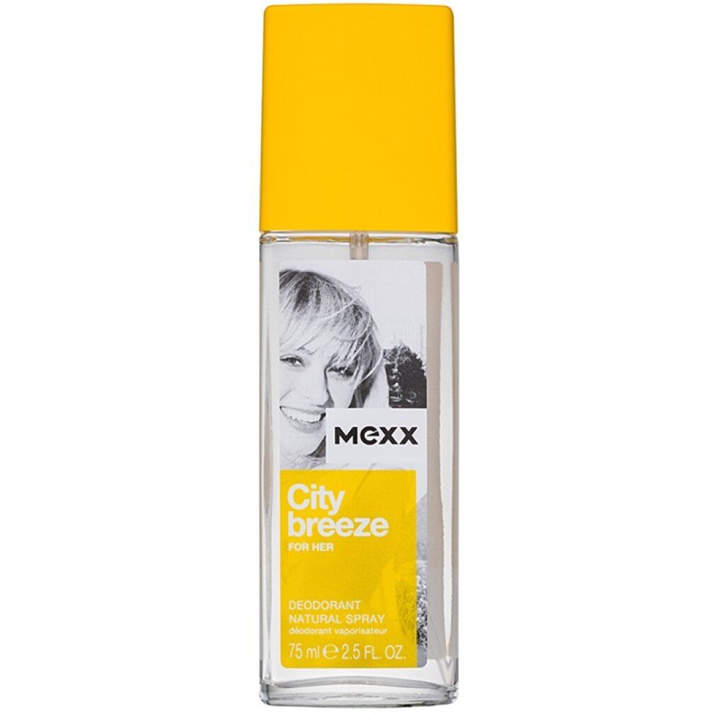 Spray deodorante con tappo giallo. Etichetta con nome del prodotto, volto femminile e testo.