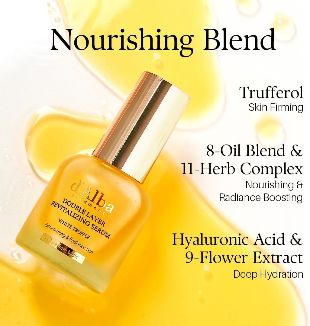 Flacone di siero con tappo dorato. Scritta: d'Alba, Double Layer Revitalizing Serum. Testo: Nourishing Blend, 8-Oil Blend.