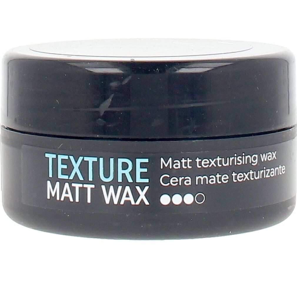 Barattolo nero con scritta TEXTURE MATT WAX. Nome e caratteristiche del prodotto sul barattolo.