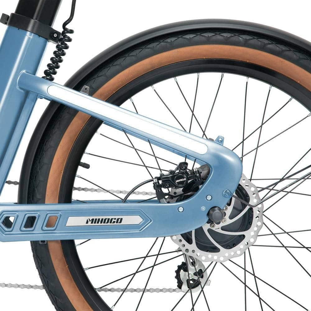 Ruota posteriore di e-bike blu con pneumatico marrone. Freno a disco e logo MIHOGO. Raggi neri.
