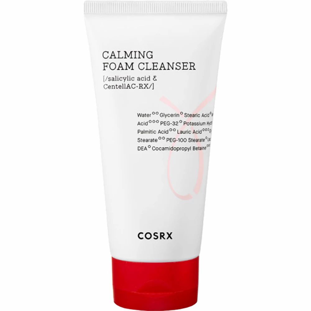 Tubo bianco con tappo rosso. Scritta: Calming Foam Cleanser, ingredienti. Marchio: COSRX.