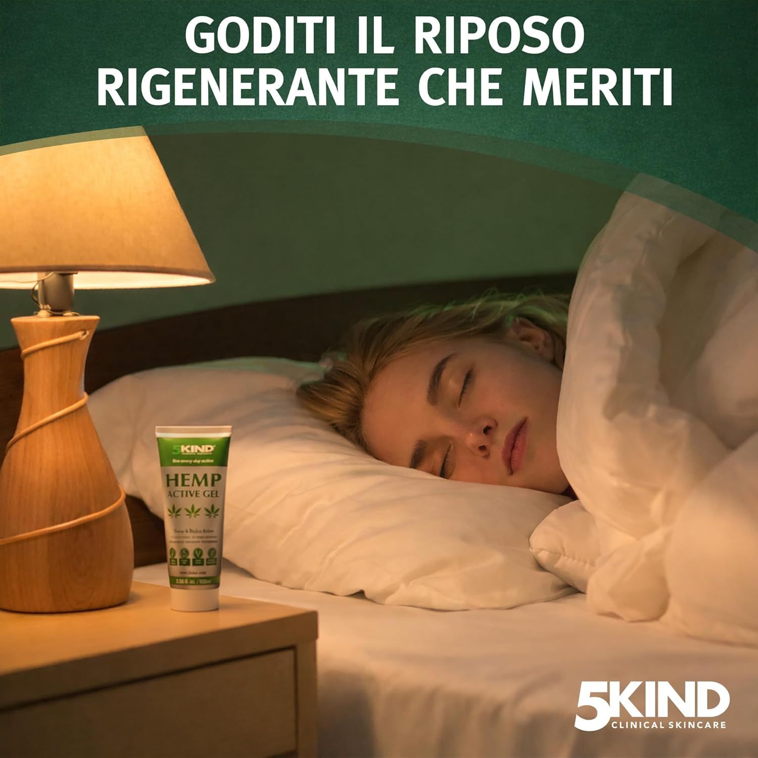 Donna che dorme. Tubo di gel al 5kind Hemp. Testo: GODITI IL RIPOSO RIGENERANTE CHE MERITI.