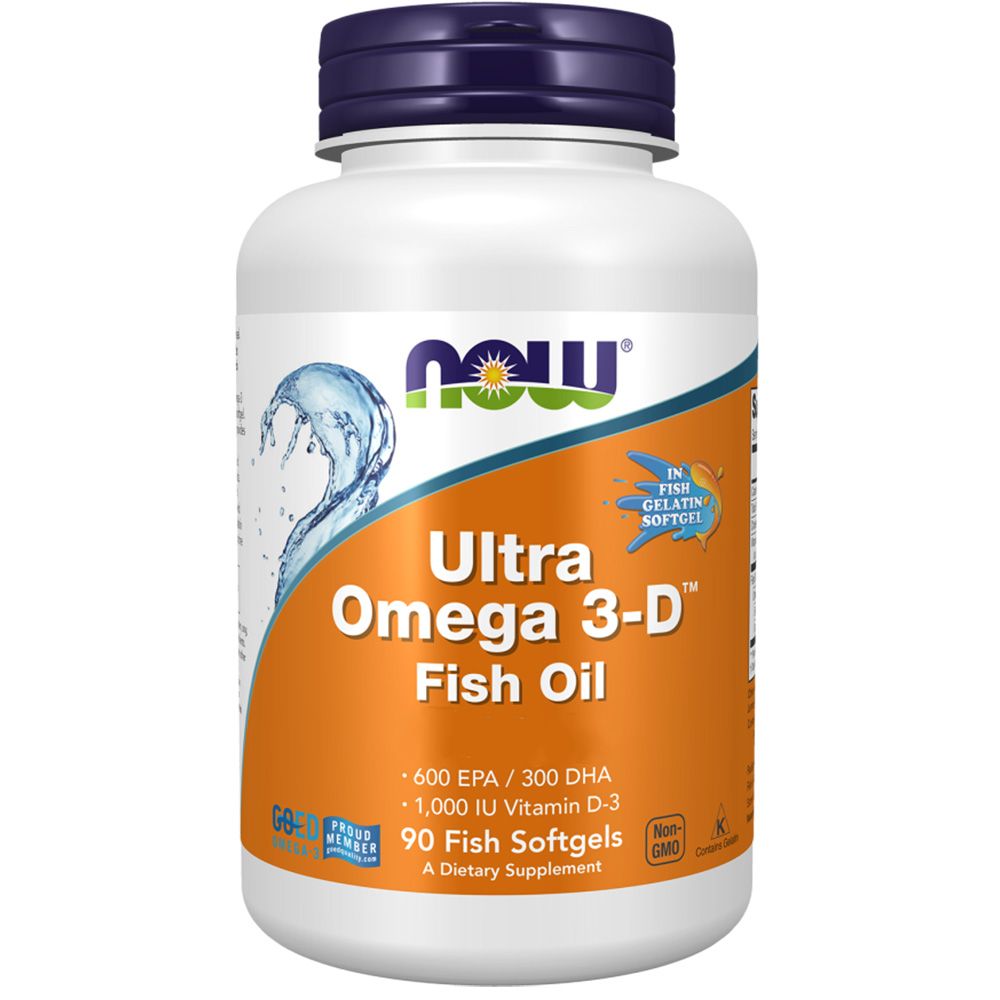 Flacone bianco con tappo blu. Scritta: NOW Ultra Omega 3-D™. Contiene 90 softgel. 600 EPA/300 DHA/1.000 UI Vitamina D-3. Softgel di olio di pesce.