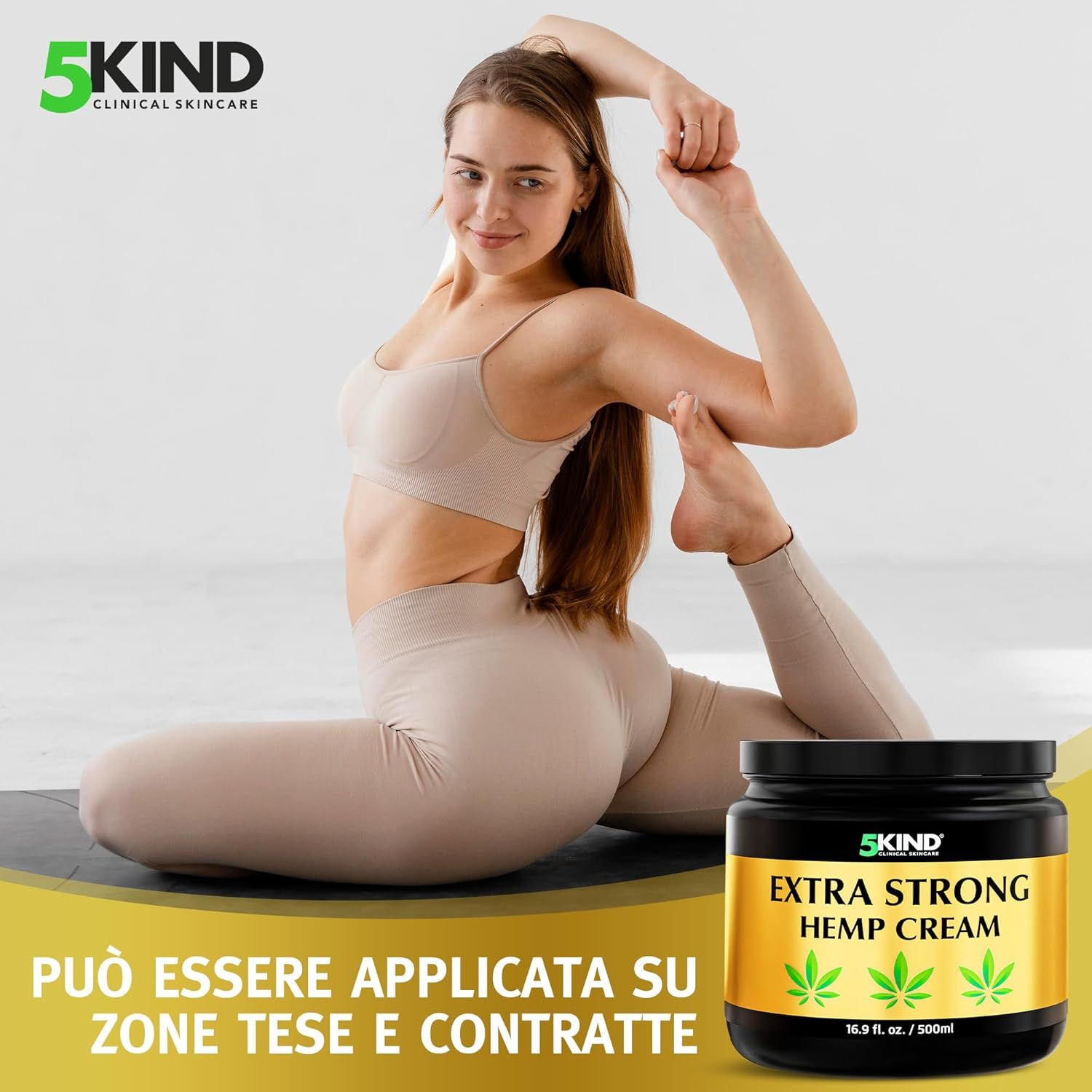 Vaso nero con etichetta dorata. Scritta: EXTRA STRONG HEMP CREAM. Tre foglie di cannabis. 16,9 fl. oz. / 500 ml. Testo: PUÒ ESSERE APPLICATA SU ZONE TESE E CONTRATTE.