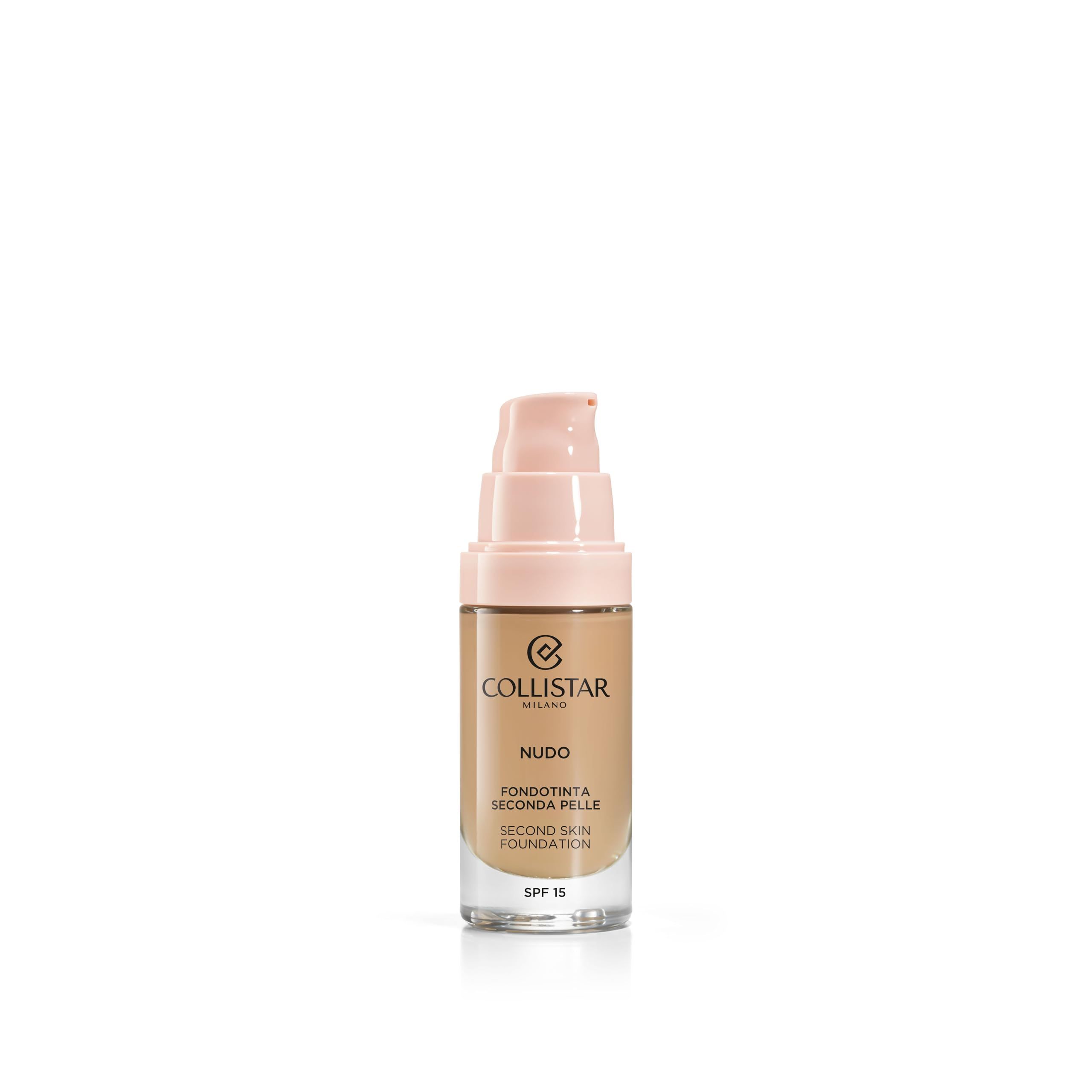 Flacone di fondotinta Collistar NUDO Second Skin SPF 15 Ambra con dosatore. Tappo rosa chiaro. Scritte in italiano e inglese.