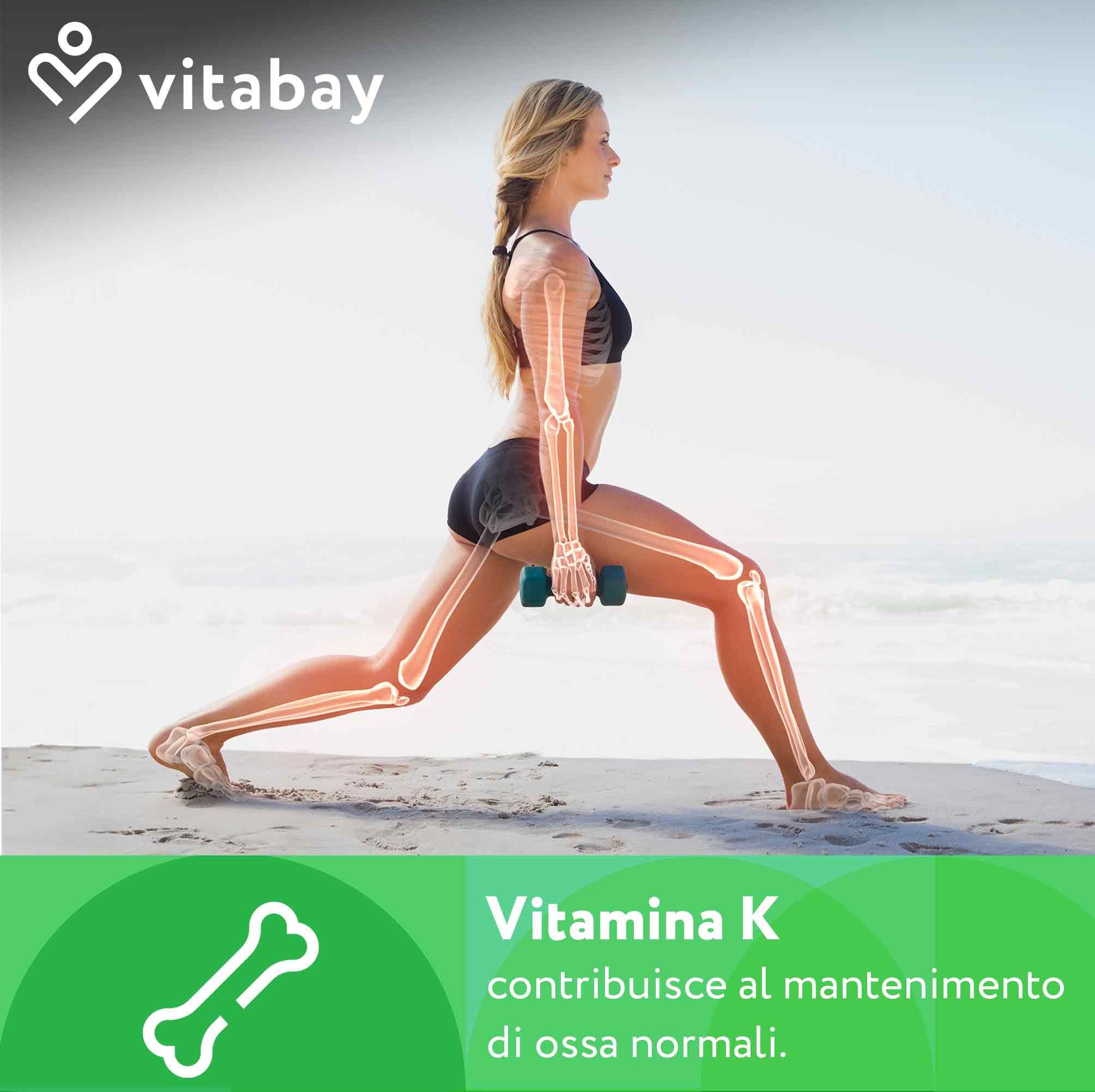 Vitabay Vitamina K2 per ossa normali. Donna che fa sport, scheletro evidenziato.