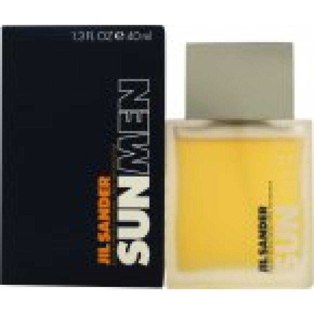 Flacone e scatola. Flacone rettangolare con tappo grigio. Scatola nera con scritta SUN MEN bianca e logo Jil Sander.