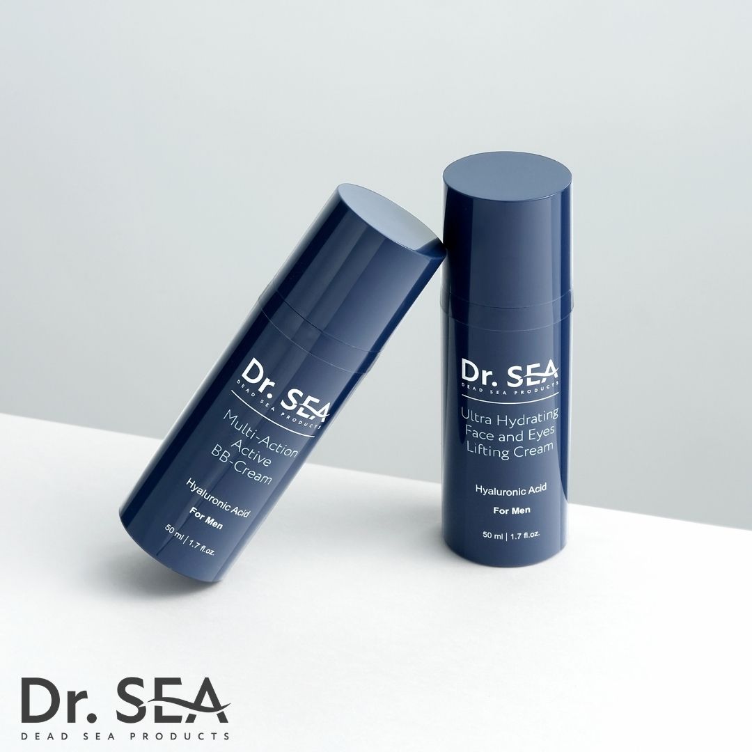 Due flaconi blu. Uno con Dr. SEA BB-Cream Multi-Action, l'altro con Ultra Hydrating Face and Eyes Lifting Cream.