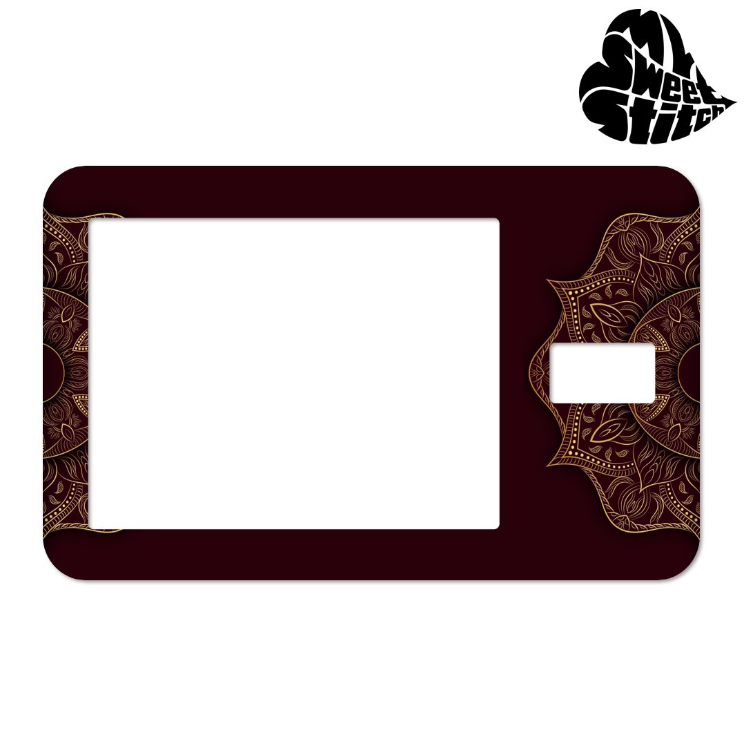 Adesivo rettangolare Indian Red con motivo mandala e cornice bianca. Logo MySweetStitch in alto a destra.