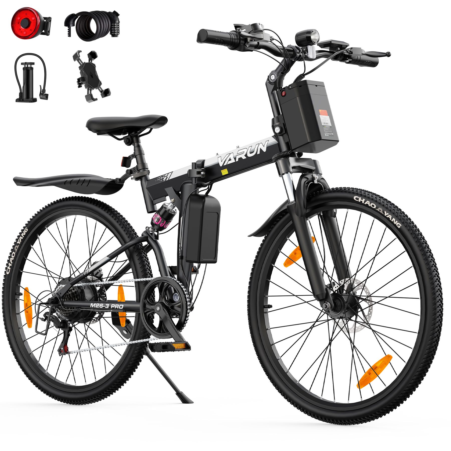 Bicicletta pieghevole nera con batteria, logo VARUN. Accessori: fanale posteriore, lucchetto a spirale, pompa, supporto telefono.