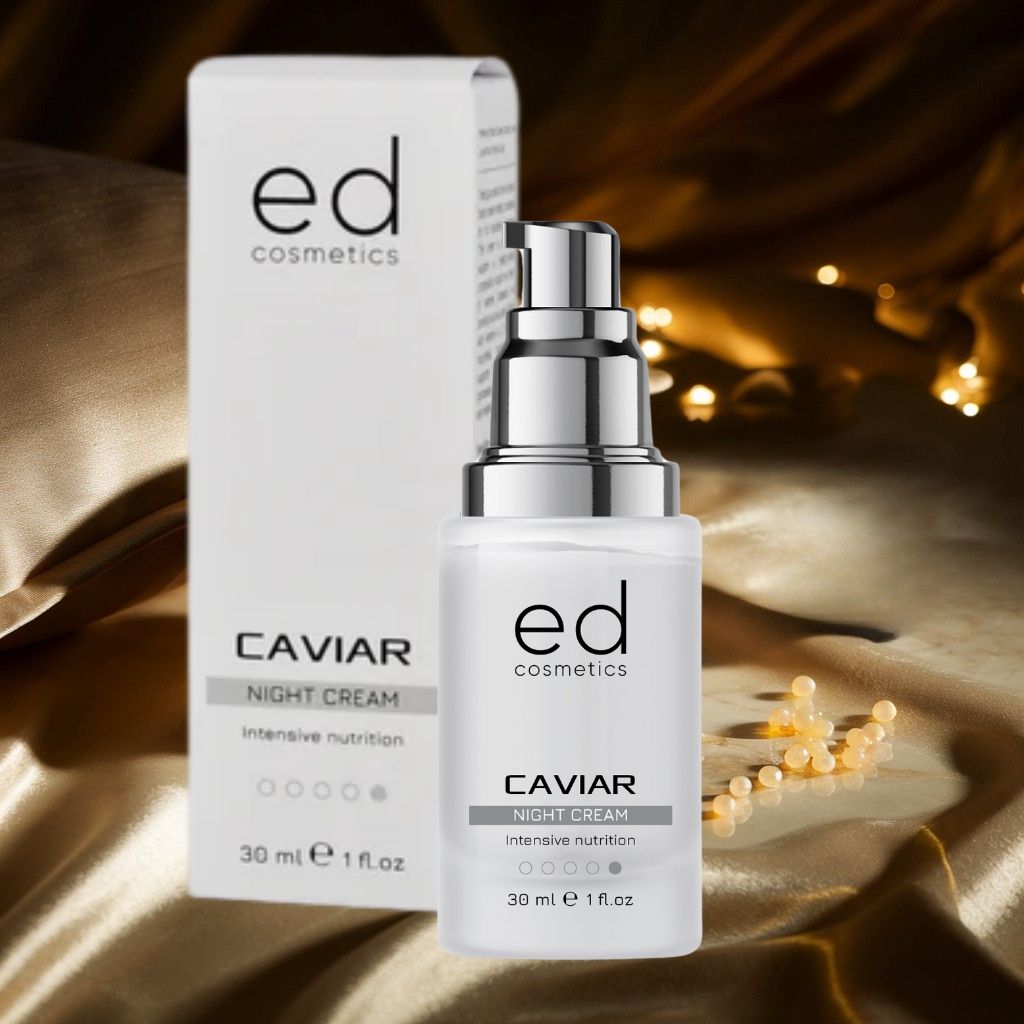 Flacone di crema con erogatore argentato e confezione. Scritta: ED cosmetics, Caviar Night Cream, 30 ml, 1 fl.oz.