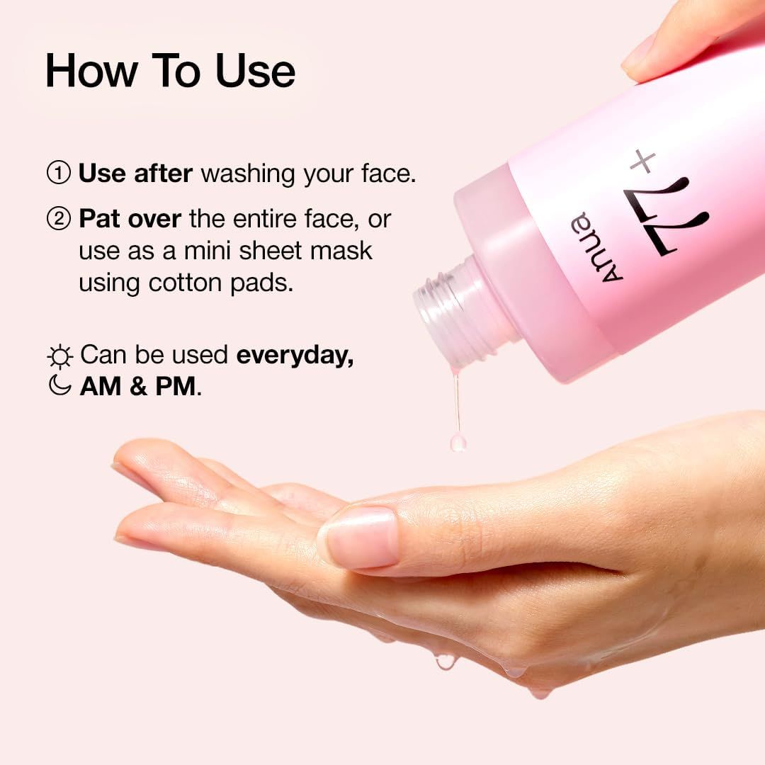 Istruzioni per l'uso del tonico essenza niacinamide ANUA Peach 77% sulla mano.