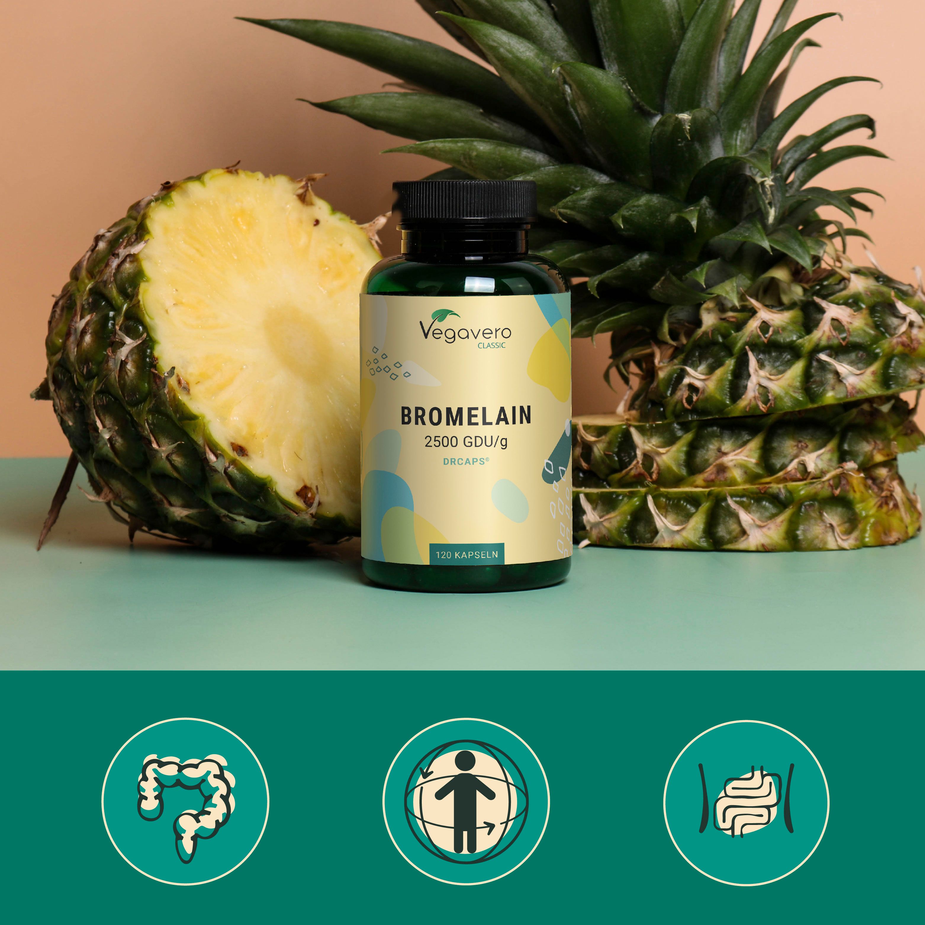 Flacone del prodotto accanto ad ananas. Scritta: Vegavaro, Bromelina 2500 GDU/g, 120 capsule. Sfondo: ananas.