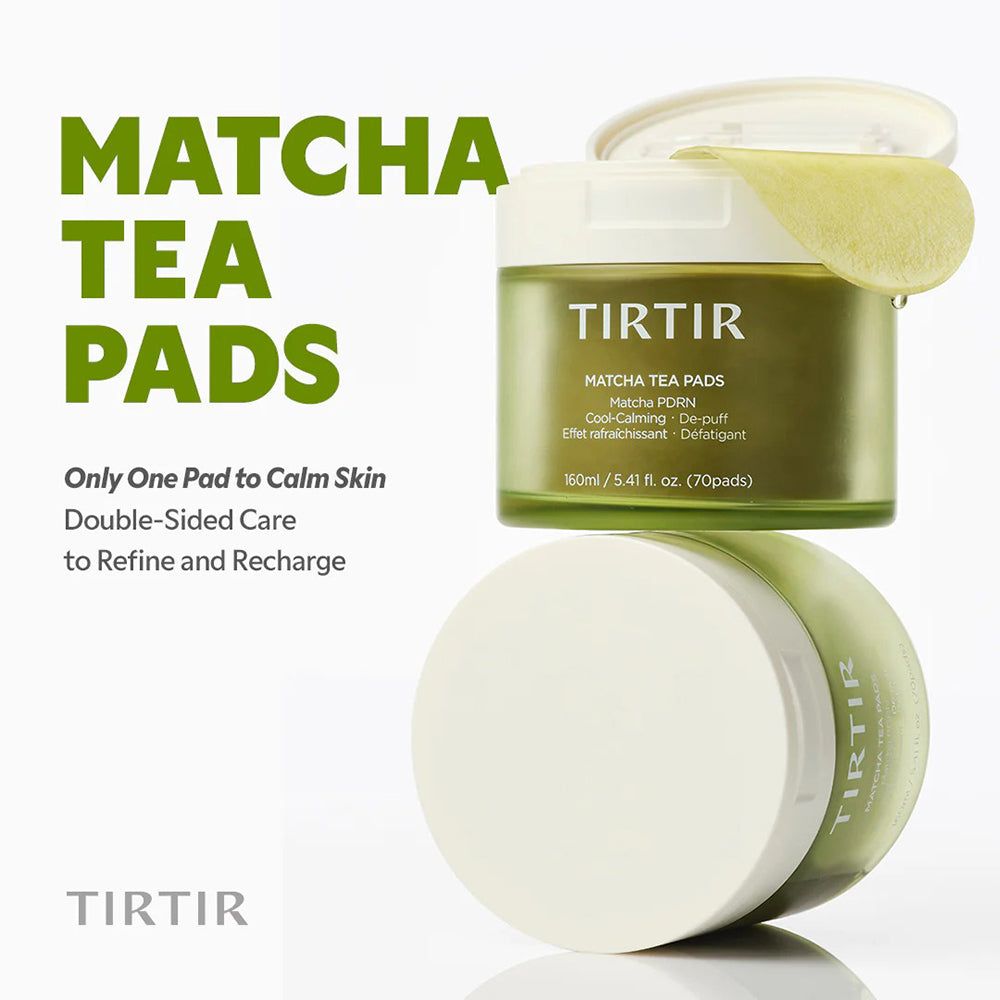 Due contenitori TIRTIR Matcha Tea Pads, uno aperto, con logo e nome del prodotto.
