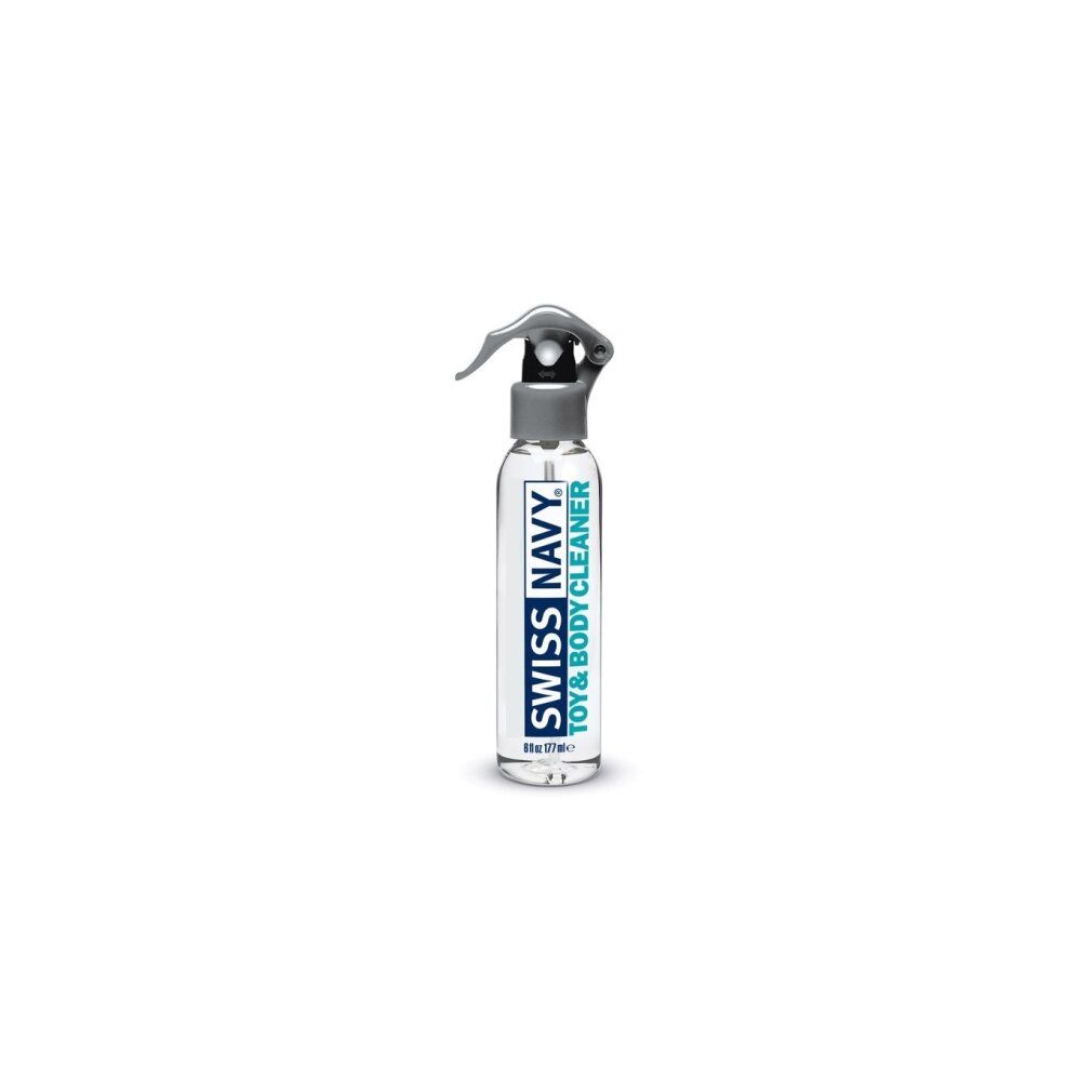 Flacone spray trasparente con erogatore grigio. Scritta: SWISS NAVY TOY & BODY CLEANER. Flacone con scritte blu e bianche.