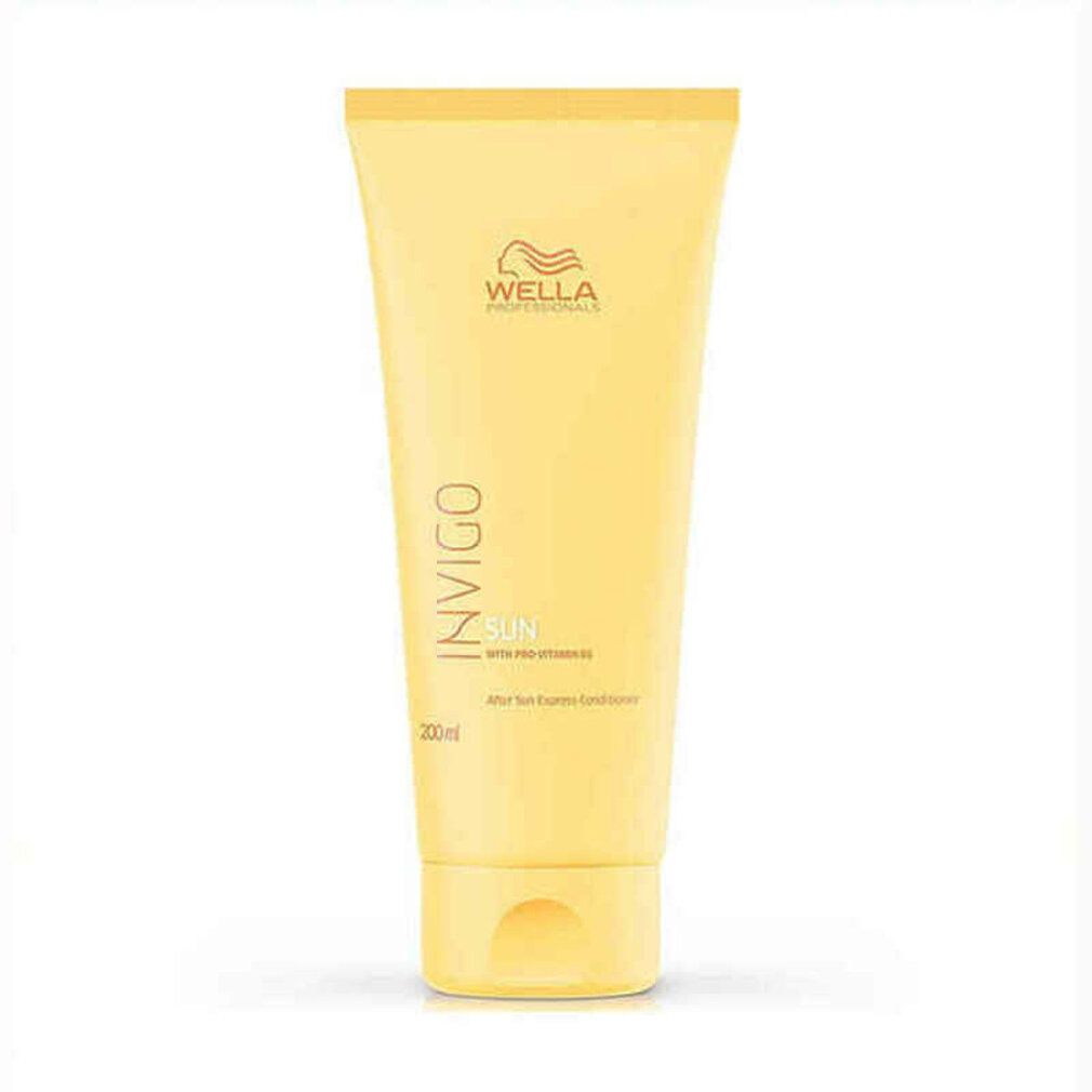 Tubo giallo di Wella Invigo Sun Conditioner. Nome del prodotto, testo e logo visibili. 200ml.
