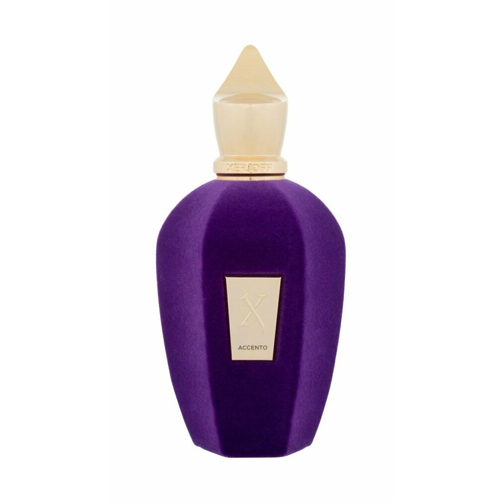 Flacone viola con tappo dorato. Rettangolo dorato con lettera X e parola Accento. Profumo Xerjoff Sospiro Accento.