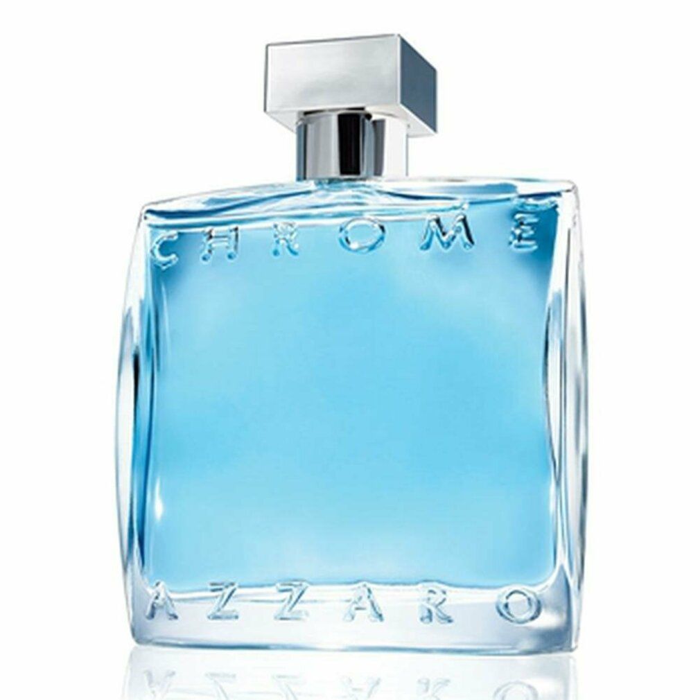 Flacone quadrato con liquido blu. Tappo argentato. Scritta "CHROME" e "AZZARO" sul flacone.