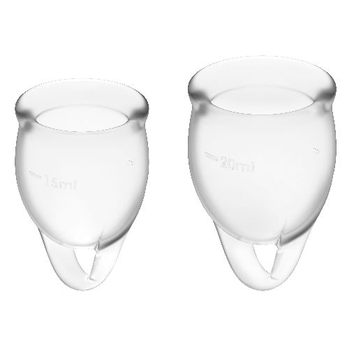 Due coppette mestruali trasparenti, una con segno da 15ml, l'altra da 20ml.