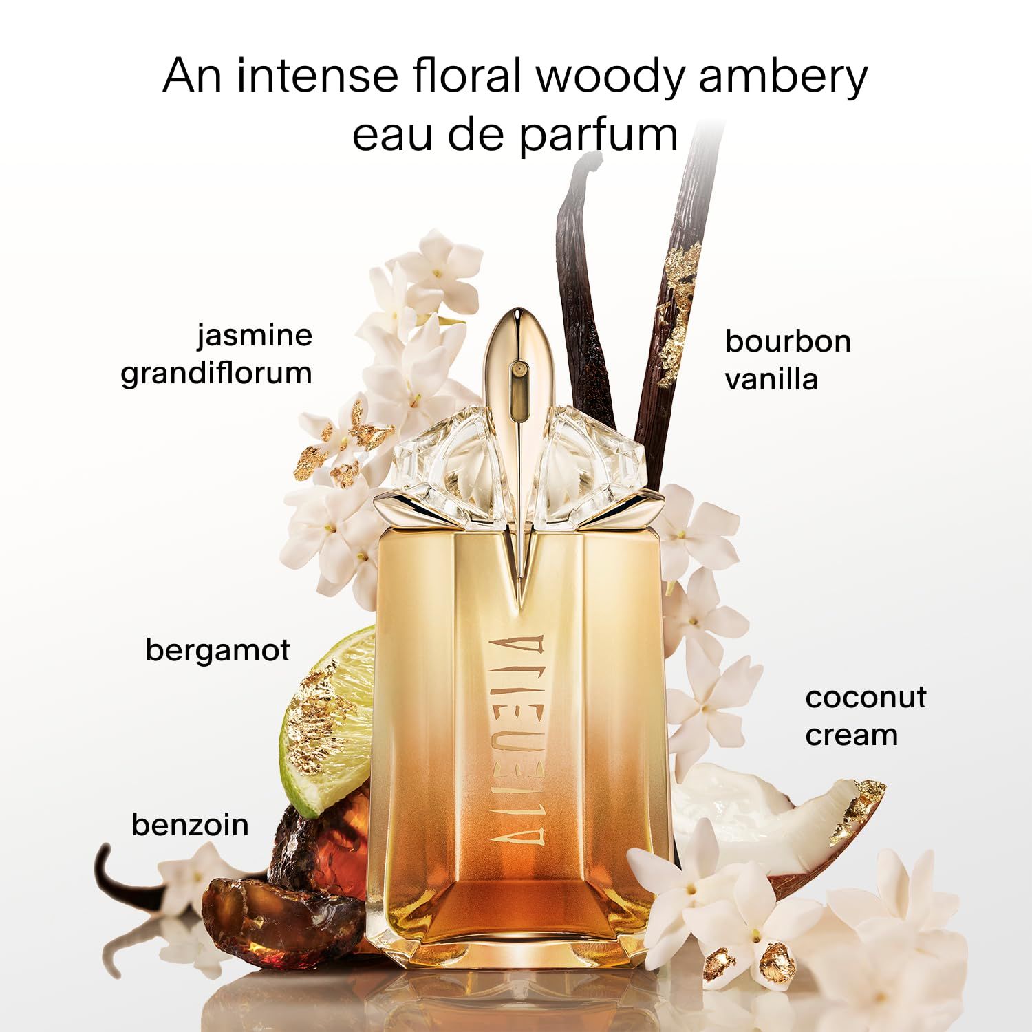 Flacone Thierry Mugler Alien Goddess Intense Eau de Parfum con ingredienti. Gelsomino, vaniglia, cocco, bergamotto, benzoino.