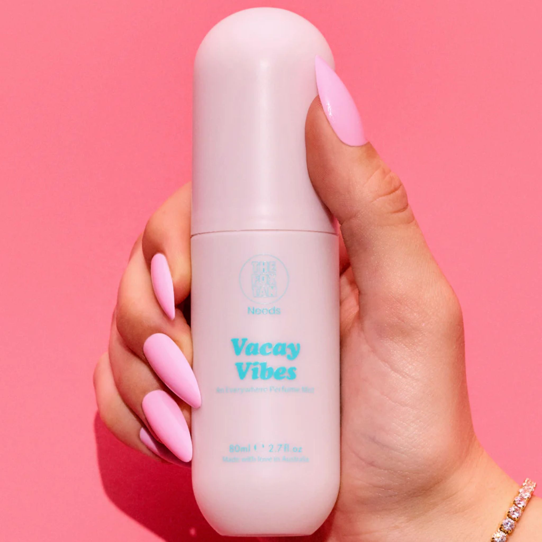 The fox Tan Vacay Vibes Perfume & Tanning Mist Bundle