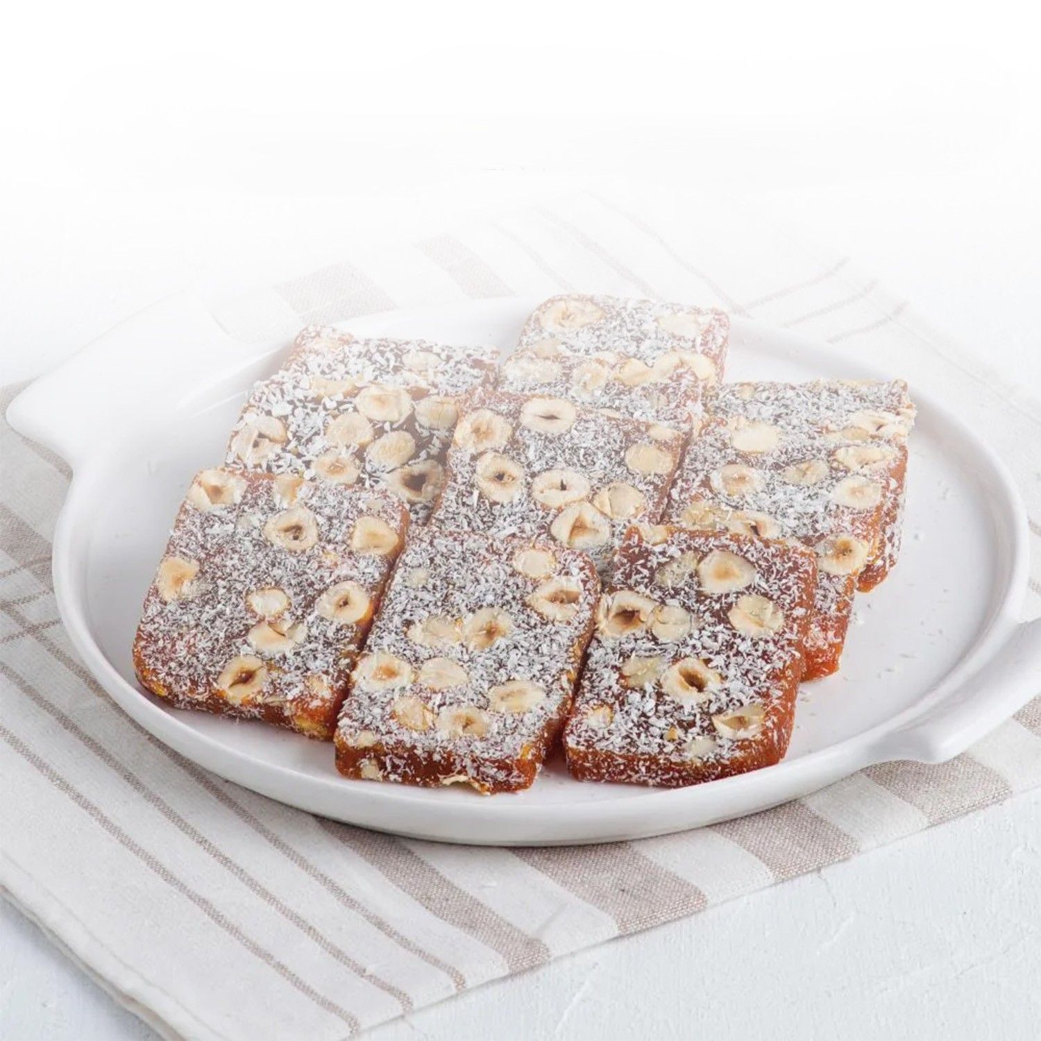 WeNatur Cezerye in foglia con nocciole